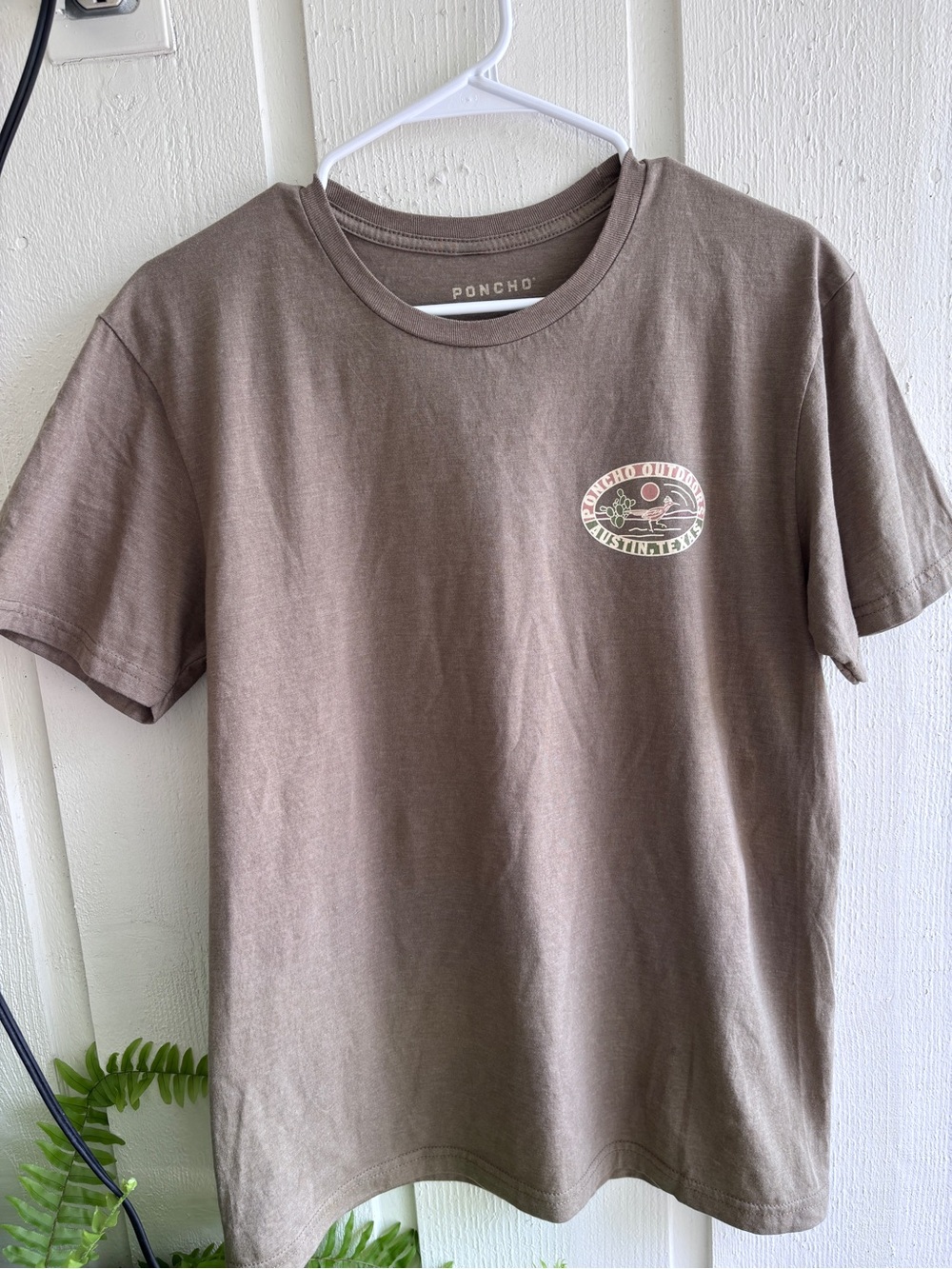 PONCHO Olive Graphic Crewneck Tee